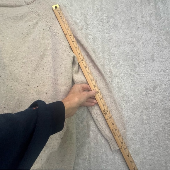 Cavalini Women's Button Cardigan Sweater xs Pockets Metallic Thread Shimmer - Picture 14 of 16